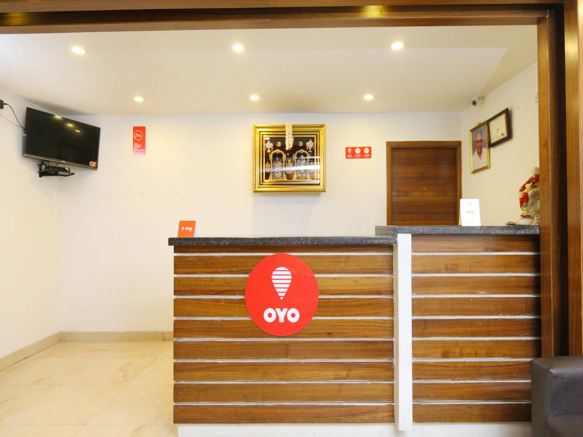 Oyo 683 Sri Chakra 3* Chennai